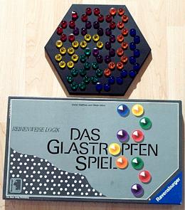 Das Glastropfenspiel-Foto